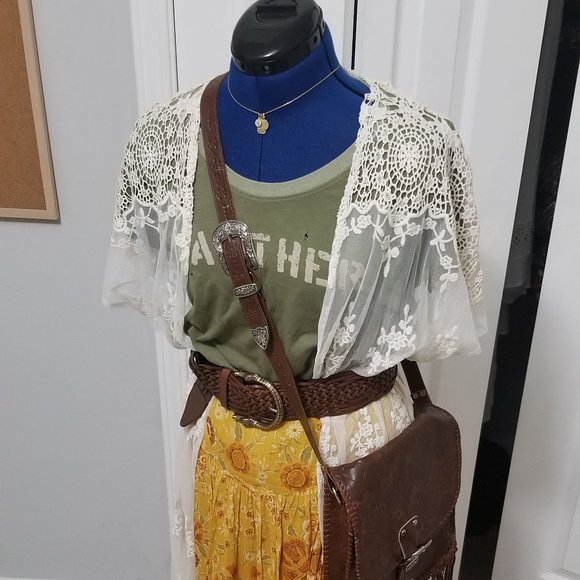 Anthropologie Postcard Charm Necklace by Serafina NWOT - Picture 3 of 7